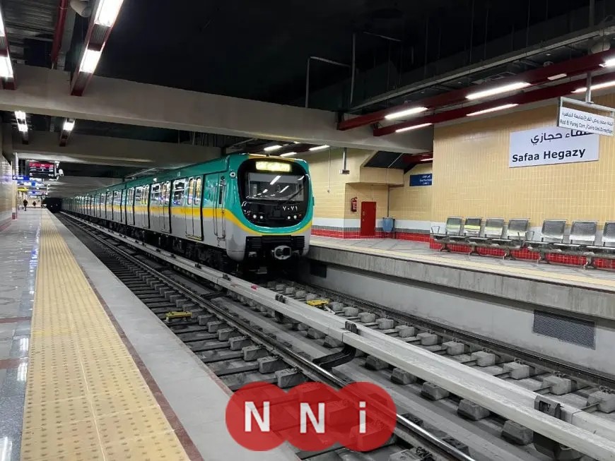 تعطيل حركة القطارات بمحطة شبرا الخيمة بسبب حريق في متجر تجاري