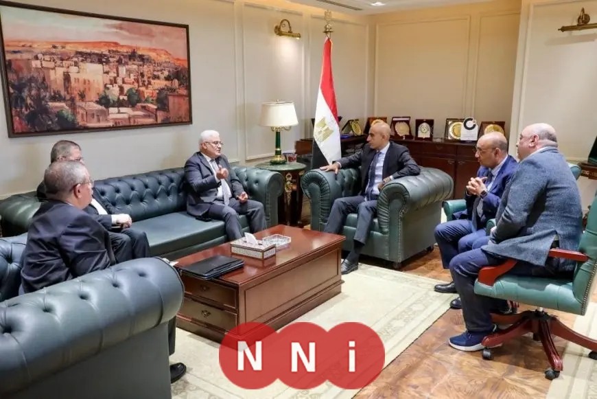 وزير التعليم يبحث مع رئيس التأمينات الاجتماعية سبل تعزيز استفادة العاملين في القطاع