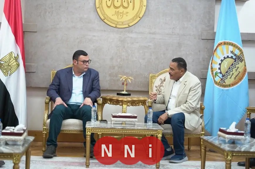 وزير الإسكان يتفقد مشروعات محافظة مطروح