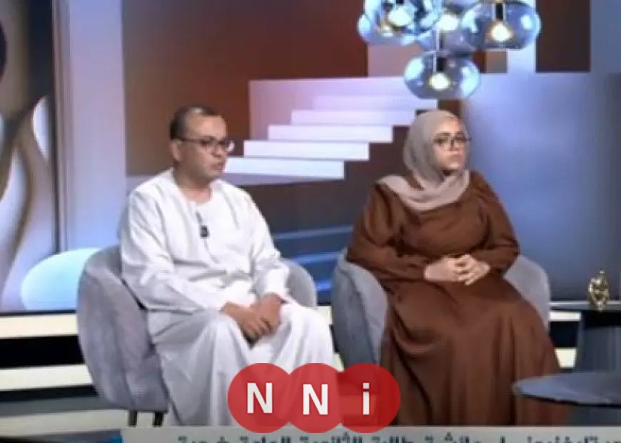 والد الطالبة عائشة: قررت التنازل.. فقد يحدث أن تخطئ ابنتي ونحتاج إلى من يسامحنا