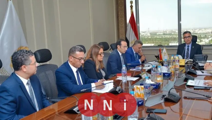 وزير التموين يلتقي برئيس مجلس إدارة شركة السكر والصناعات التكاملية لمتابعة برامج التطوير