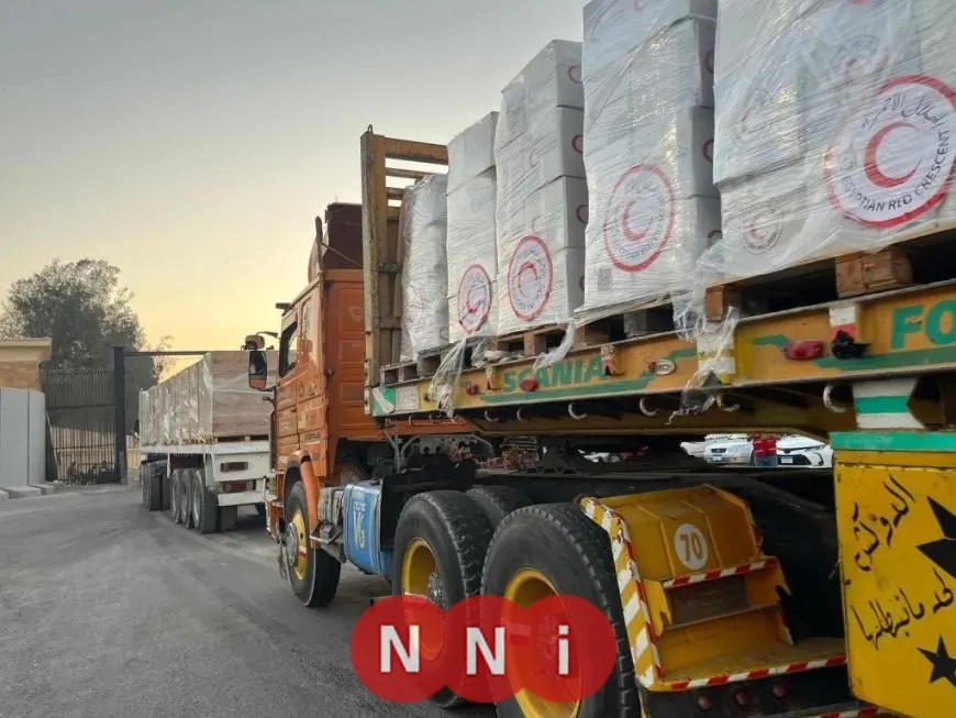 الهلال الأحمر يرسل 1500 طن من المساعدات إلى غزة في القافلة الرابعة والعشرين “زاد العزة”