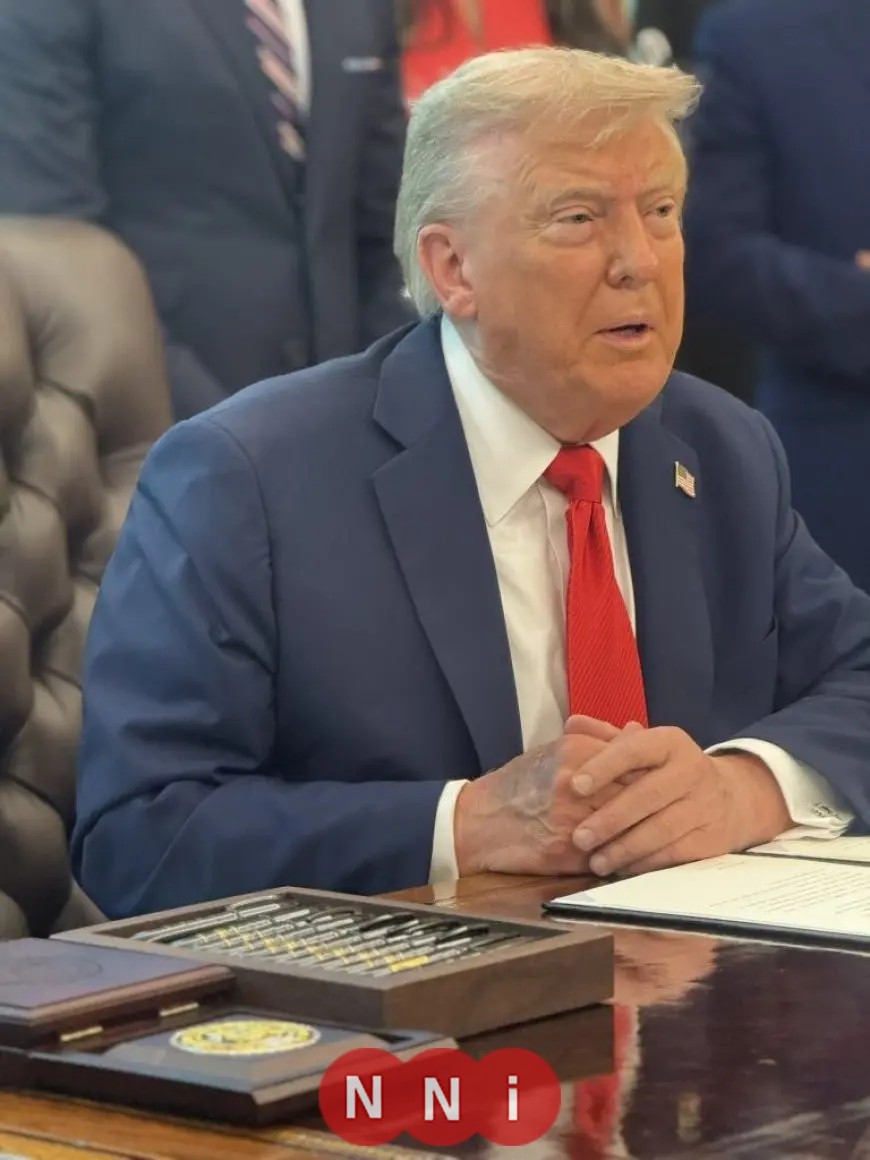 البيت الأبيض يوضح سبب الكدمة الداكنة على يد ترامب نتيجة كثرة المصافحة