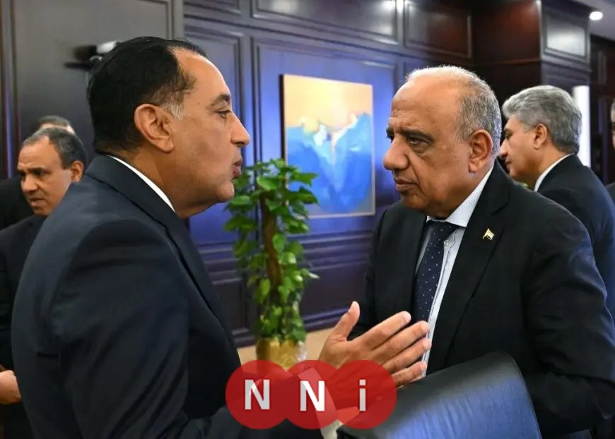 أول ظهور لوزير الكهرباء في اجتماع الوزراء بعد حادث السير