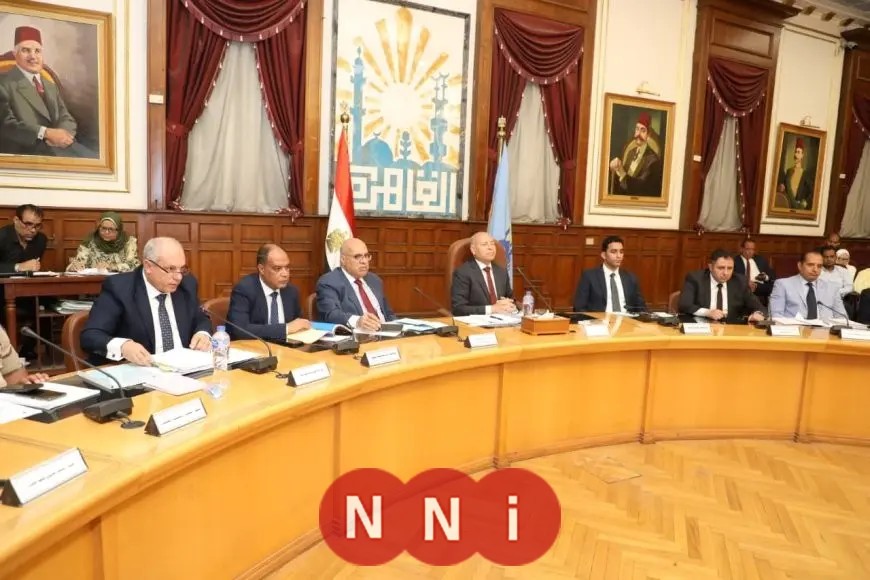 محافظ القاهرة يطلب الإسراع في إنهاء تجهيزات المدارس للعام الدراسي الجديد