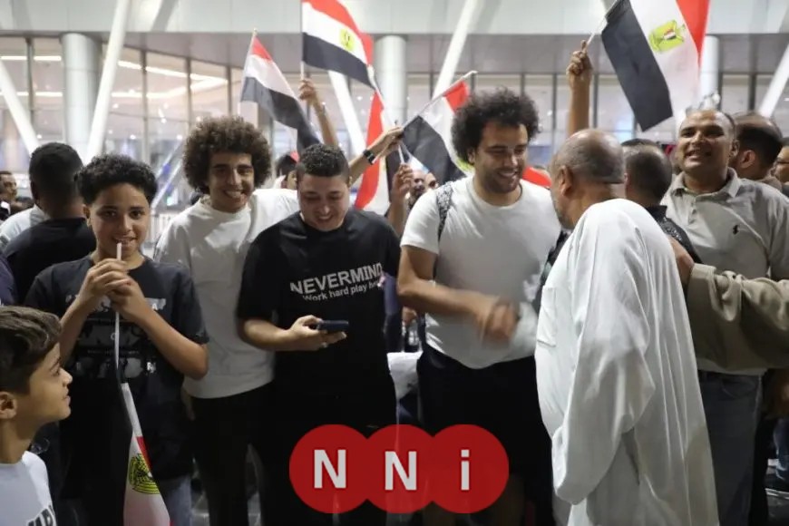 أحمد ناصر البطل يعود إلى القاهرة قادماً من هولندا .. صور