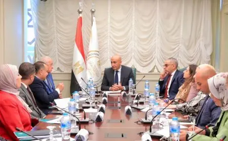 وزير التربية والتعليم يجتمع بوفد من مؤسسة “مصر الخير” لبحث سبل تعزيز التعاون في عدة مبادرات