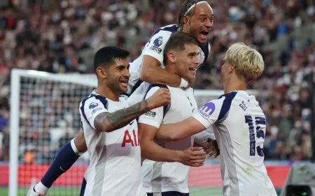 توتنهام يواصل انطلاقته المثيرة بفوز ساحق على وست هام في ديربي الدوري الإنجليزي