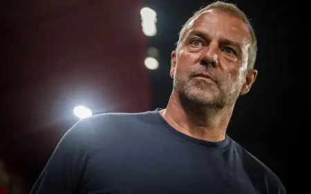 فليك يكشف عن استمتاع برشلونة أمام فالنسيا وعدم معاقبته لرافينيا