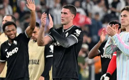 فلاهوفيتش يعبر عن سعادته بأدائه ويبرز أهمية تجنب الهزيمة أمام دورتموند