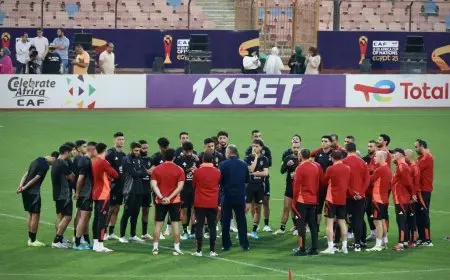 الخطيب يشعل الأجواء برد فعله العنيف تجاه لاعبي الأهلي بعد تعثر الدوري