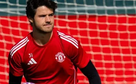 شمايكل الأسطورة يعبر عن استيائه من ضم مانشستر يونايتد للحارس لامينس