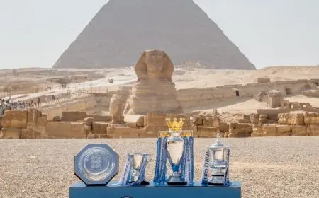 مانشستر سيتي يحتفل بإنجازاته في قلب أهرامات الجيزة