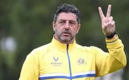 الأهلي يقترب من التعاقد مع روي فيتوريا في مفاوضات حاسمة