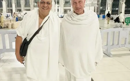 محمود الخطيب يؤدي العمرة إثر نجاح كبيرة للجمعية العمومية للنادي الأهلي