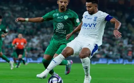 الأهلي يقلب الطاولة ويتعادل مع الهلال في كلاسيكو مثير قبل مباراته مع بيراميدز