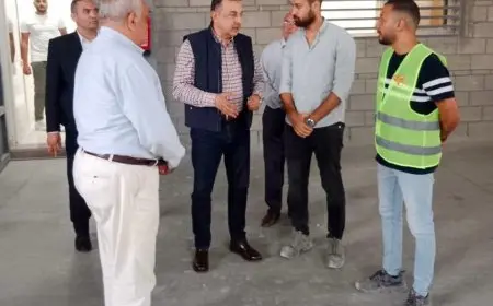 وزير قطاع الأعمال يتفقد النصر للمواسير وسيجوارت لمتابعة العمليات الإنتاجية