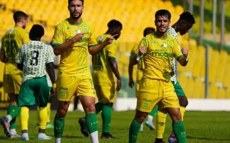 تألق شبيبة القبائل يضيء دوري أبطال إفريقيا ومفاجآت كبرى تهز الكونفيدرالية