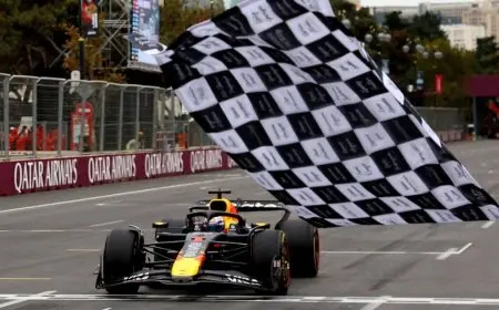 فوز مثير لفرشتابن في سباق أذربيجان للفورمولا 1 واصطدام بياستري يشعل الأجواء