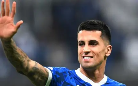 الهلال يتلقى ضربة مضاعفة ويعلن مدة غياب اللاعبين كانسيلو ومالكوم