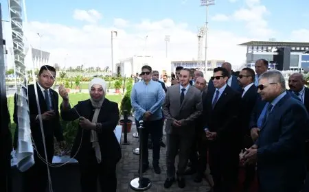 وزير الرياضة يفتتح صالة سارة سمير الجديدة لرفع الأثقال