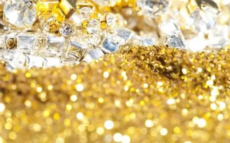 ارتفاع قياسي محتمل لسعر الذهب بحلول نهاية 2025 مع تزايد الأسعار عالمياً