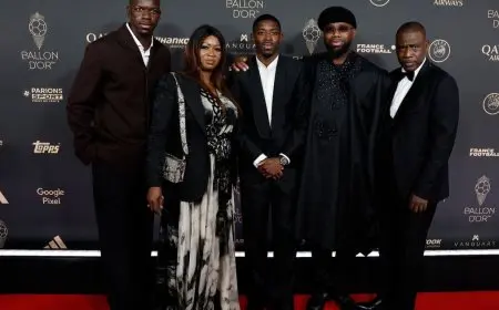 تعرف على تصريحات والدة عثمان ديمبيلي بعد تتويجه بالكرة الذهبية