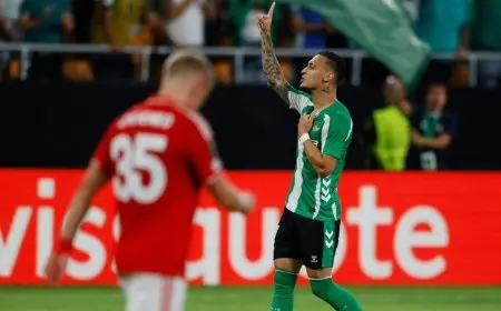 أداء رائع لأنتوني ينقذ بيتيس وتألق لروما يُطيح بنيس في ليلة أوروبية مثيرة