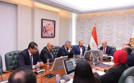 وزير العمل يطلق برنامجاً إلكترونياً مبتكراً لإدارة انتخابات النقابات العمالية