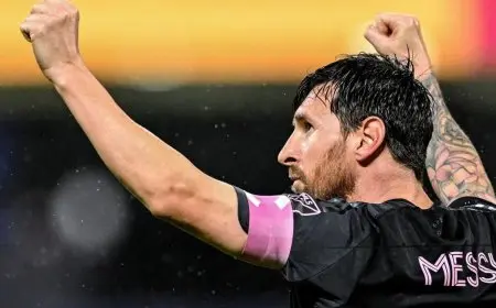 ميسي يتألق بثنائية مذهلة ويقود إنتر ميامي للتأهل في الدوري الأميركي