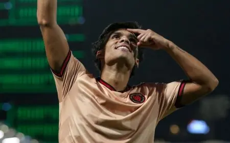 هدف قاتل يمنح الخلود فوزًا تاريخيًا على الشباب في دوري روشن السعودي