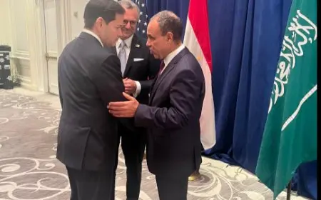 وزير الخارجية يعقد اجتماعاً مهماً مع مستشار الأمن القومي الأمريكي بالإنابة