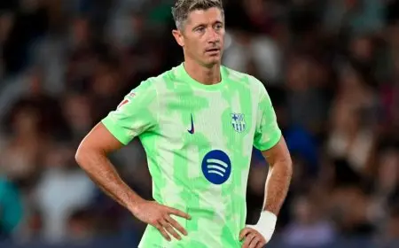 ليفاندوفسكي يكشف سر انتصار برشلونة وأسباب تراجع مستواه