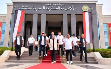 الرئيس السيسي يطمئن المصريين: لا أحد يستطيع إيذاء مصر