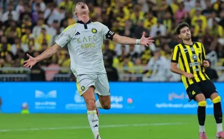 رونالدو يبدع برأسية مذهلة مسجلاً هدفه الـ946 في شباك الاتحاد