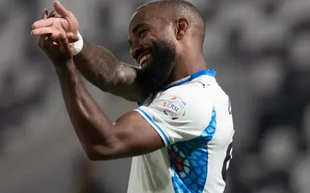 لاكازيت يبرز في قيادة نيوم لانتصار جديد واحتلال المركز الثالث في دوري روشن