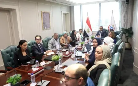 وزير الصحة يعزز الشراكة مع البنك الدولي لمواجهة تحديات القضية السكانية