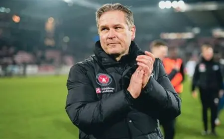 كل ما تحتاج معرفته عن مفاوضات الأهلي مع الدنماركي توماسبيرج لقيادة الفريق