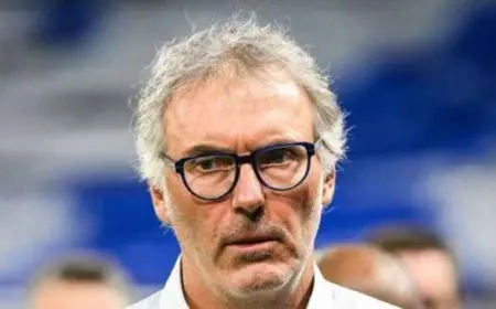 اتحاد جدة يطيح بلوران بلان بعد الهزيمة من النصر