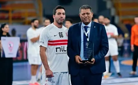 اتحاد كرة اليد يحتفي بأحمد الأحمر لإنجازه الاستثنائي