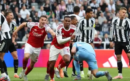 أرسنال يستخدم استراتيجية ليفربول ليفاجئ نيوكاسل ويقترب من صدارة الدوري