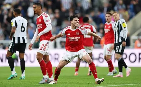 أرسنال ينتزع انتصارًا دراماتيكيًا من قلب نيوكاسل في الدوري الإنجليزي الممتاز