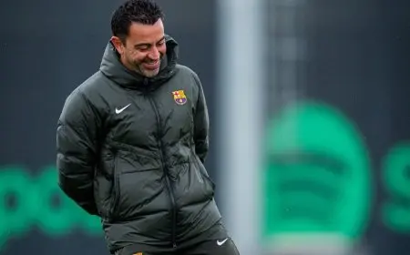 المدرب تشافي في مواجهة تهديد أوروبي كبير يعطل مساعي الاتحاد للتعاقد معه