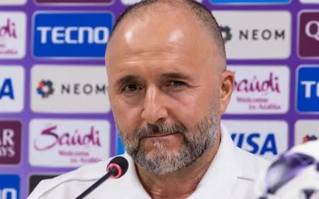 مواجهة نارية بين بلماضي ولاعبه السابق: مهارات محرز تقلب الموازين في أجزاء من الثانية