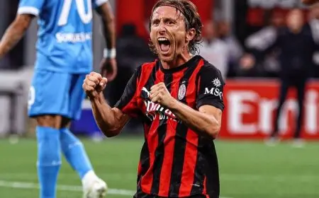 اكتشاف أليغري لدور مودريتش يقود يوفنتوس لتصدر الدوري الإيطالي بعد هزيمة نابولي