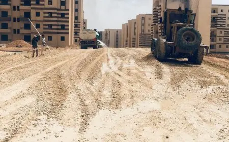 وزير الإسكان يراجع تقدم مشروعات حيوية في حدائق العاصمة