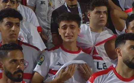 أحمد موسى يعبر عن رغبته في تقبيل رأس مشجع الزمالك الباكي أثناء البث المباشر