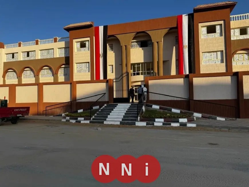 الإسكان تُعلن عن تسليم أول مدرسة تجريبية وتدفع العمل في مشاريع الإسكان بأكتوبر الجديدة