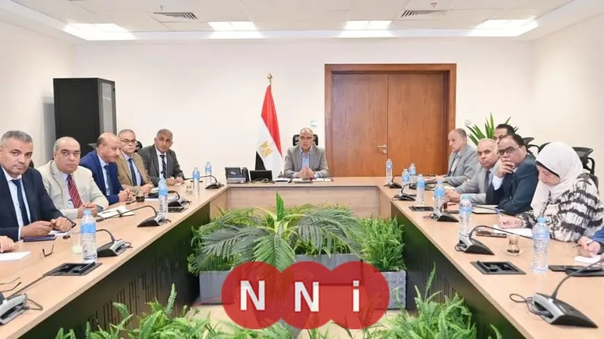 وزير الموارد المائية يتابع حالة الري في المحافظات خلال فترة ذروة الاحتياجات المائية وموقف إيراد نهر النيل