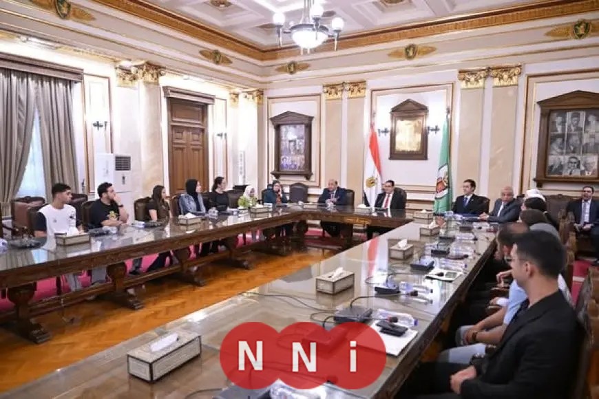رئيس جامعة القاهرة: توفير منح دراسية شاملة للطلبة الرياضيين المتميزين